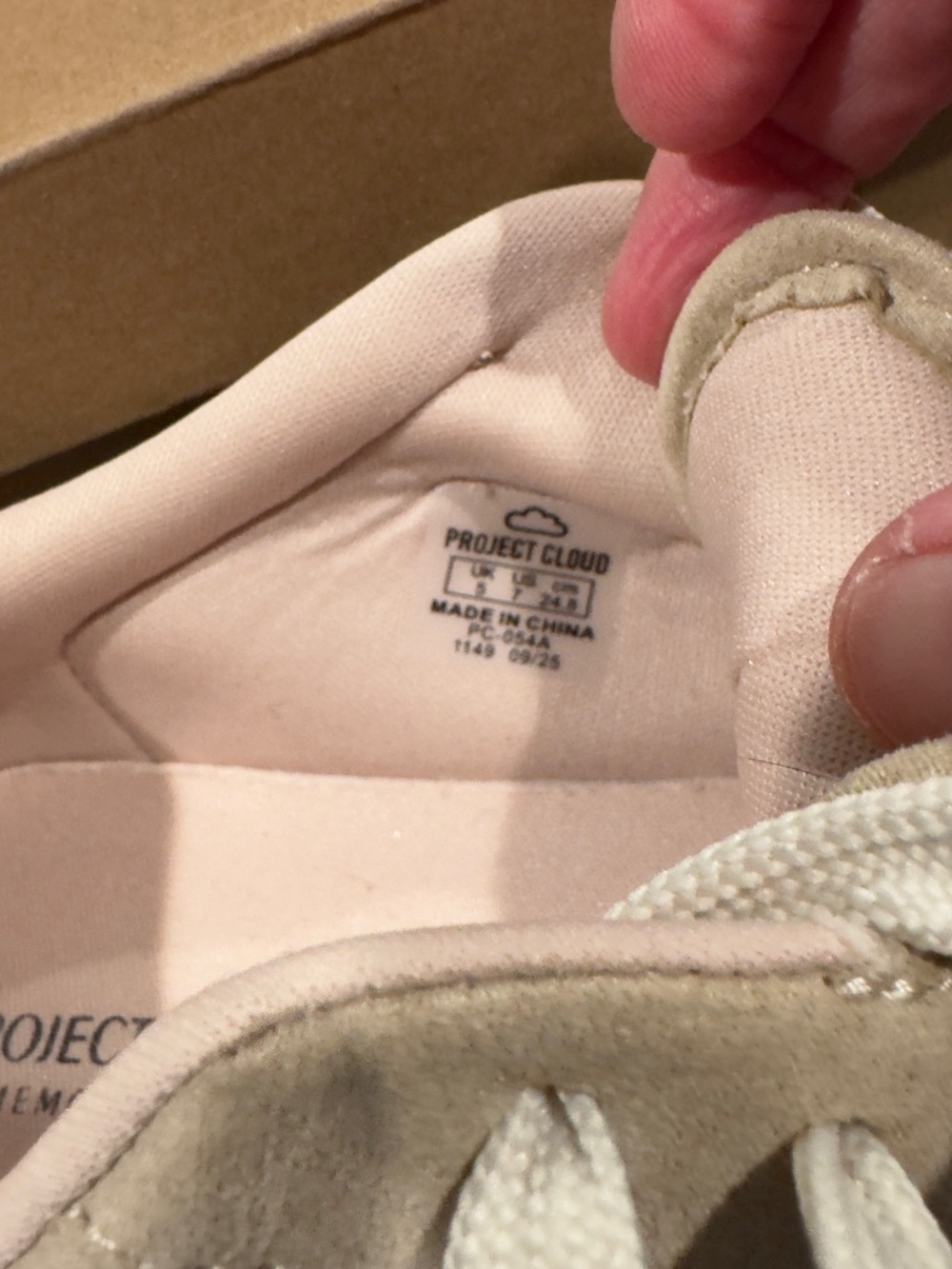 Women's Neutral Platform Sneakers with Lace-Up Comfort - Picture 6 of 9